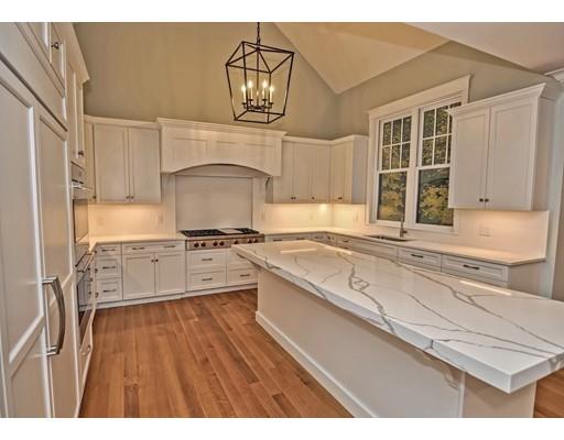 11 Ruane Road Newton, MA 02465 - Photo 8 of 29 Gallery Image 8