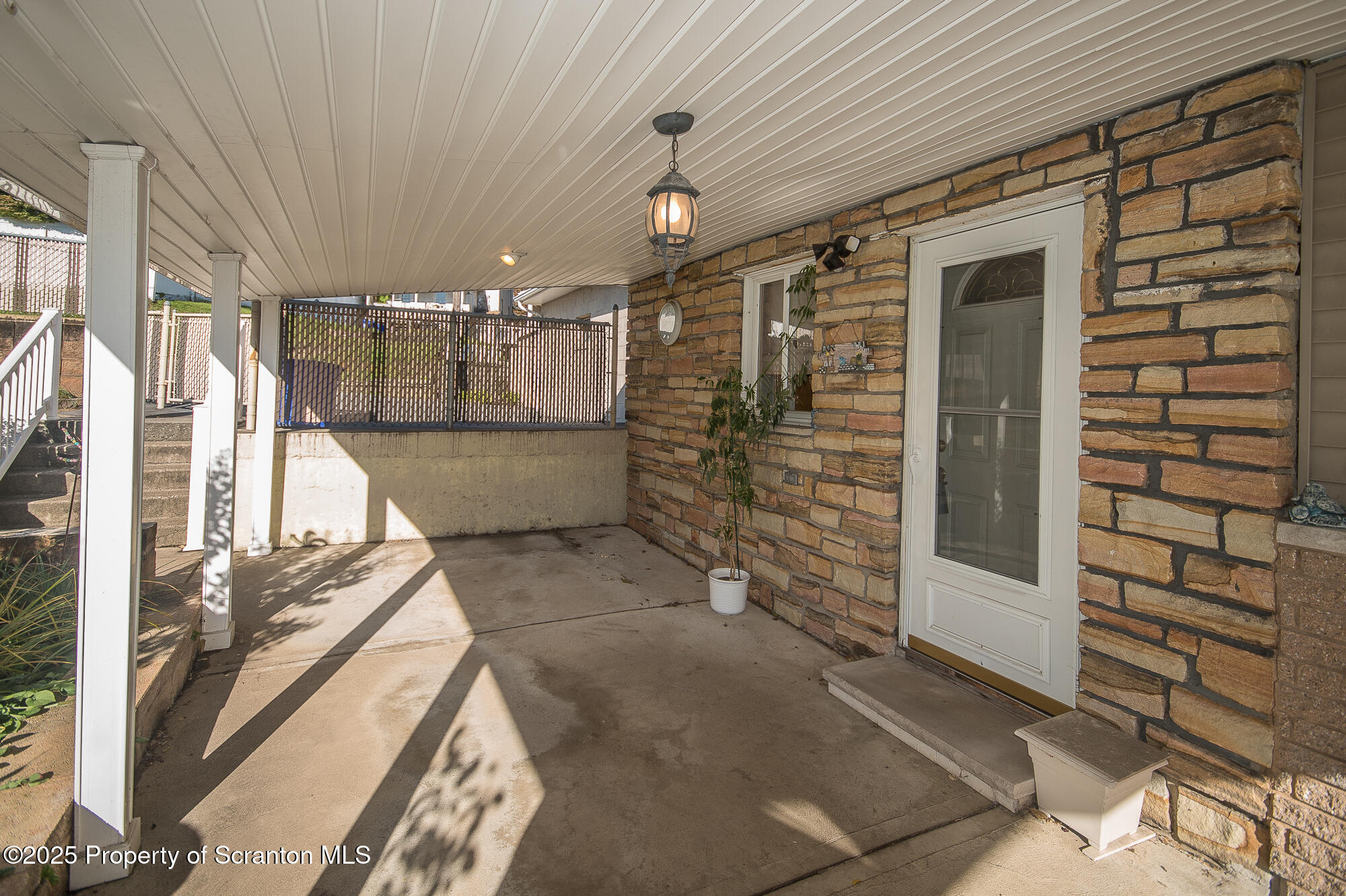 1227 Providence Road Scranton, PA 18508 - Photo 11 of 72 side patio