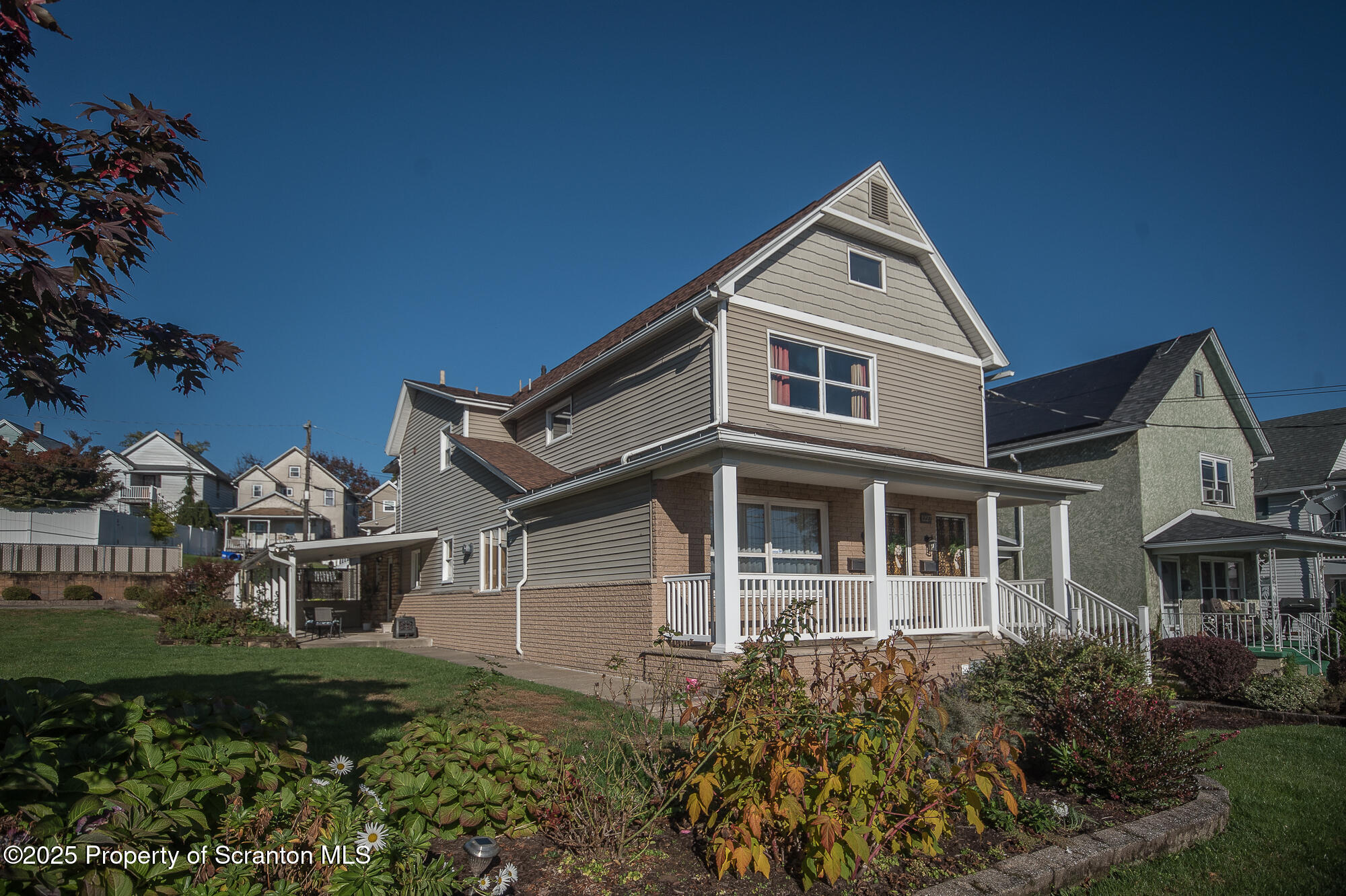 1227 Providence Road Scranton, PA 18508 - Photo 4 of 72 Front