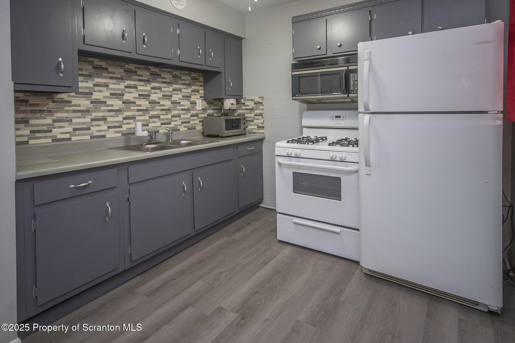 1227 Providence Road Scranton, PA 18508 - Photo 48 of 72 Kitchen