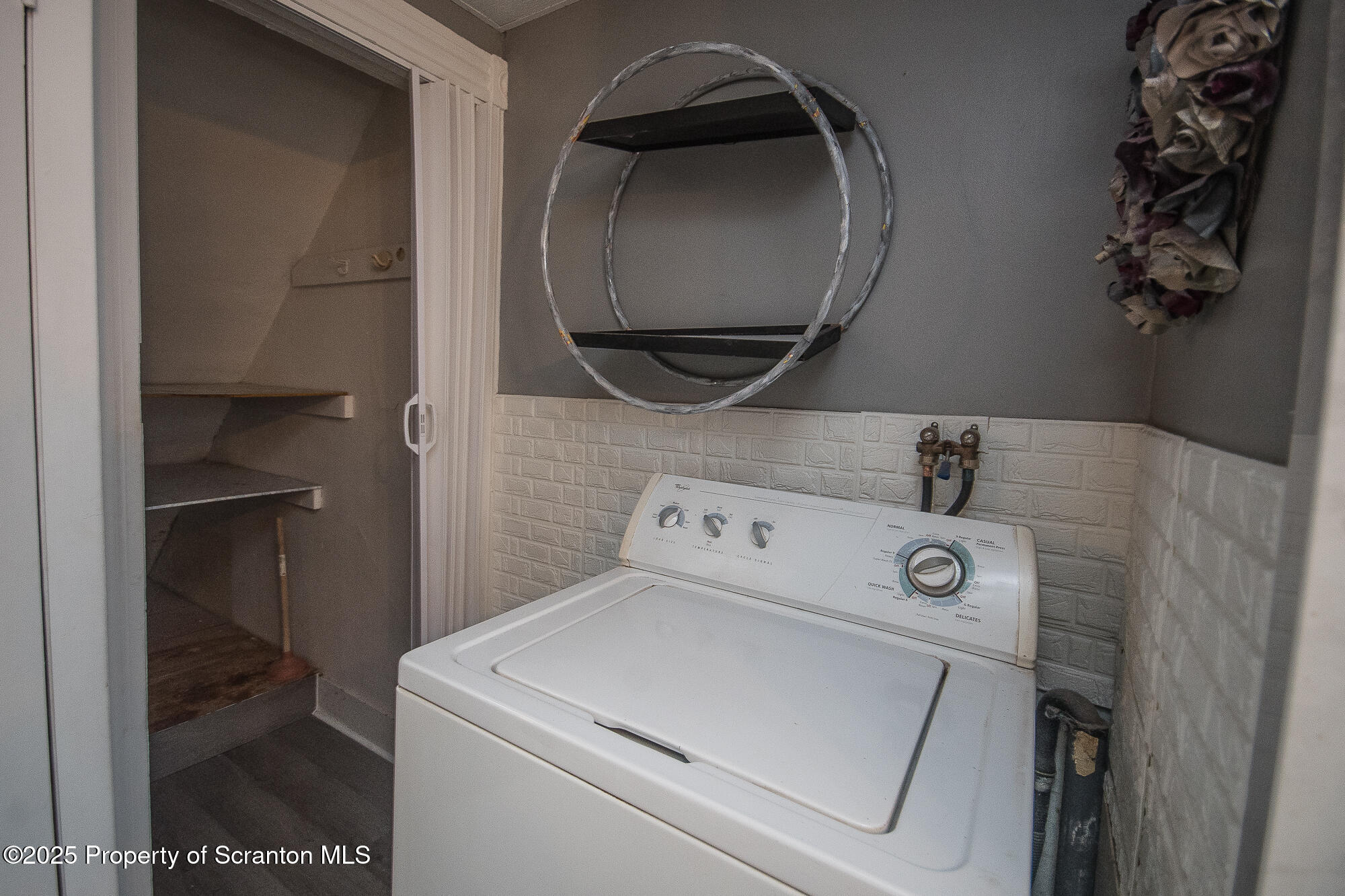 1227 Providence Road Scranton, PA 18508 - Photo 54 of 72 Laundry