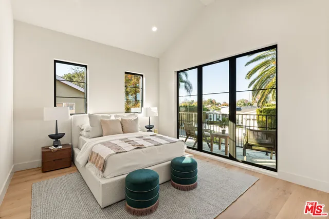 $3,645,000 | 11746 La Maida Street, Valley Village, CA 91607