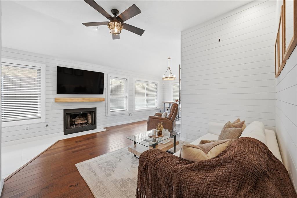 1453 Hampton Road Grapevine, TX 76051 - Photo 14 of 33