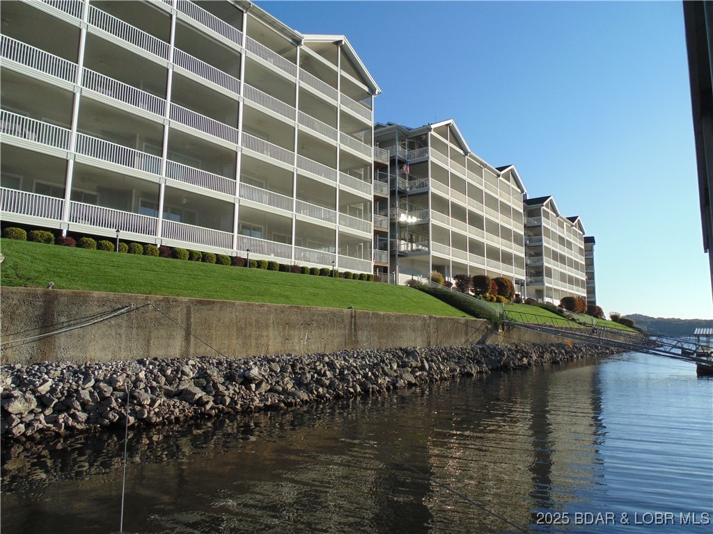 849 Summer Pl Drive, Unit 2B Camdenton, MO 65020 - Photo 35 of 48