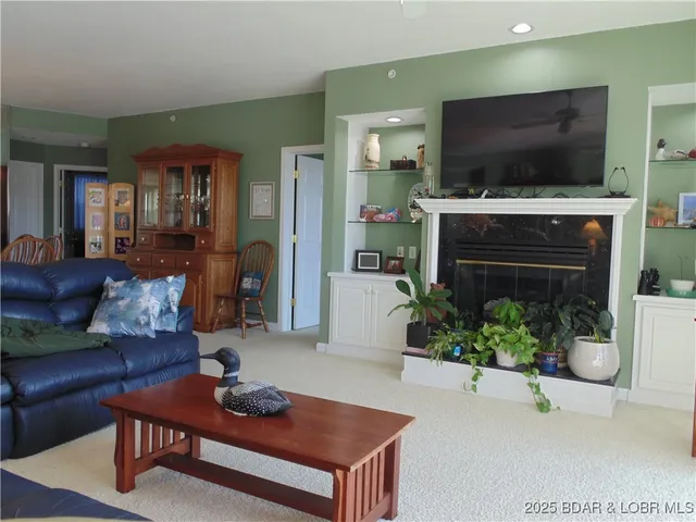 $409,900 | 849 Summer Pl Drive, Unit 2B, Camdenton, MO 65020