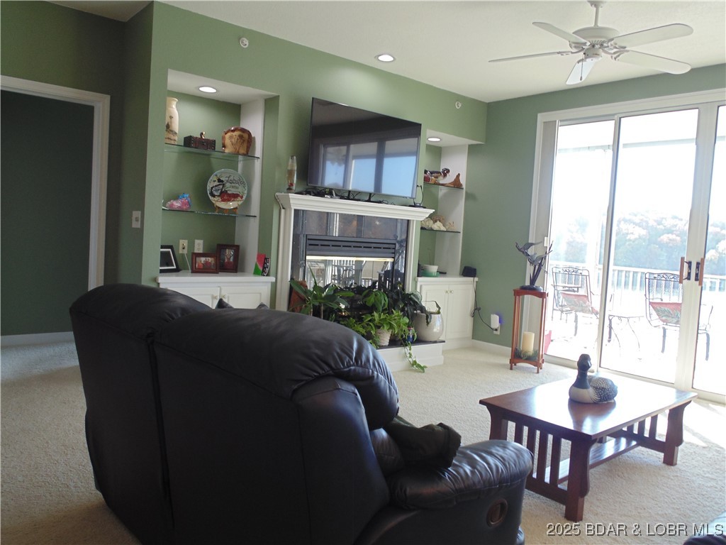 849 Summer Pl Drive, Unit 2B Camdenton, MO 65020 - Photo 9 of 48