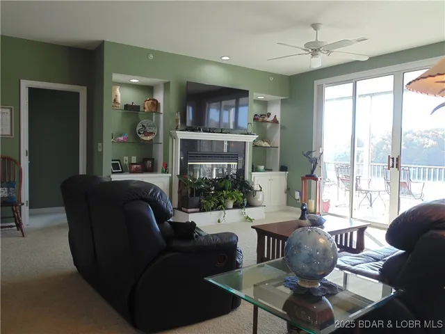 $409,900 | 849 Summer Pl Drive, Unit 2B, Camdenton, MO 65020