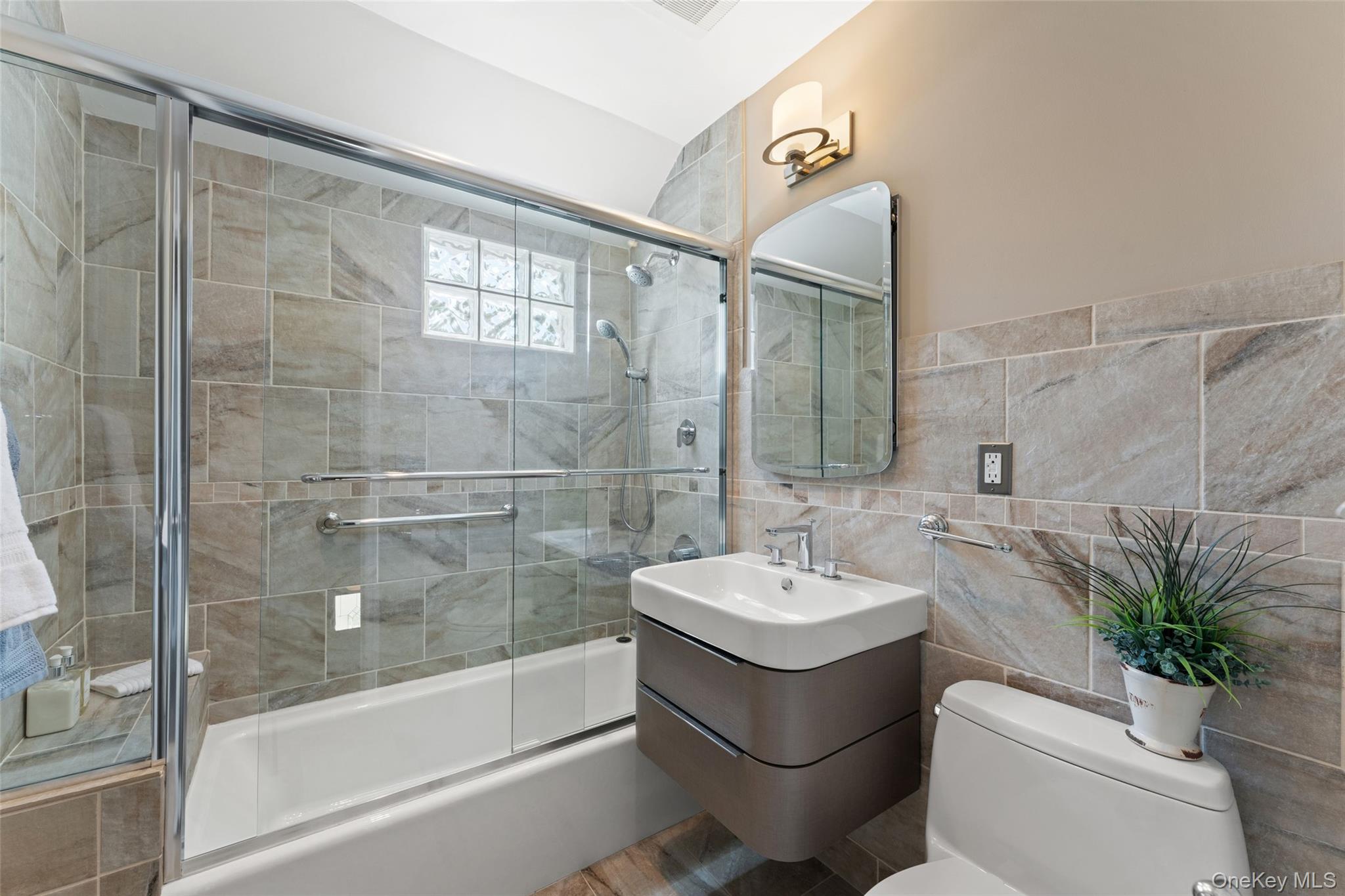 434 California Road Bronxville, NY 10708 - Photo 13 of 23 Updated hall bath