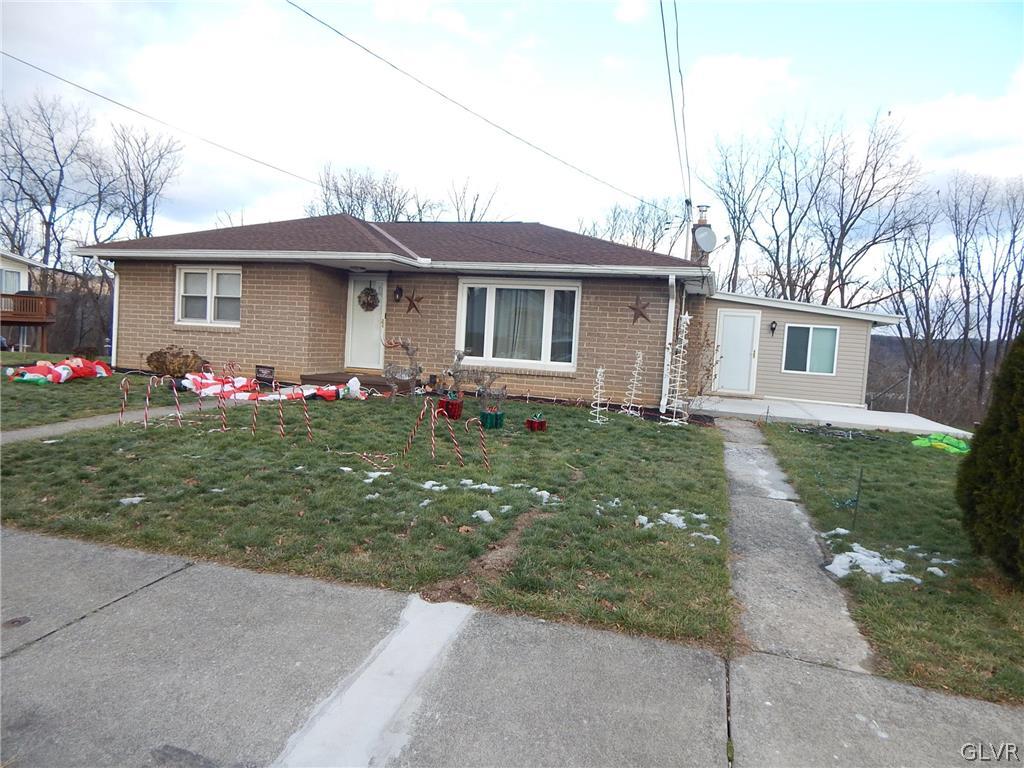 518 Center Street Slatington, PA 18080 - Photo 2 of 18 Gallery Image 2