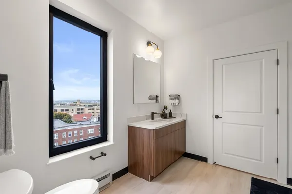 $3,300 | 600 Broadway, Unit 612, Chelsea, MA 02150