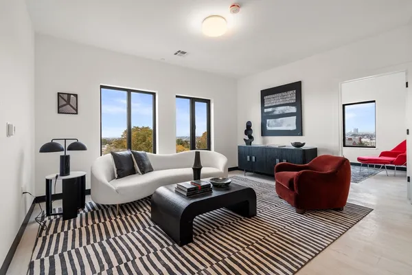 $3,300 | 600 Broadway, Unit 612, Chelsea, MA 02150