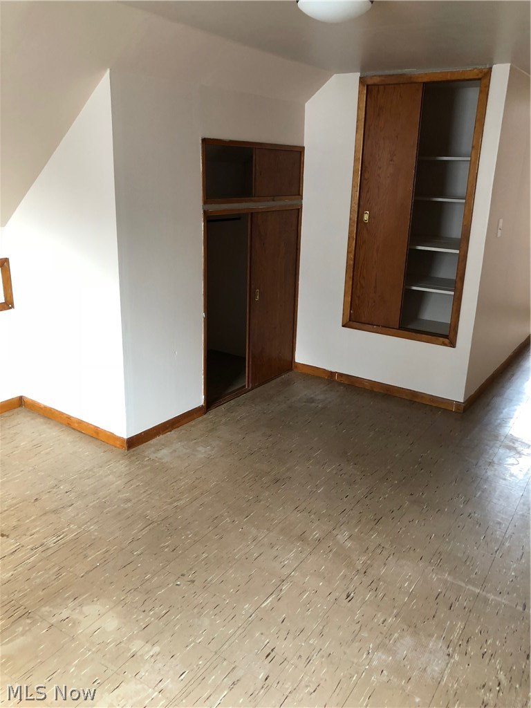 11615 Chester Road Garfield Heights, OH 44125 - Photo 20 of 31
