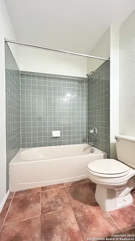 $1,725 | 10602 Weathering Run, San Antonio, TX 78254