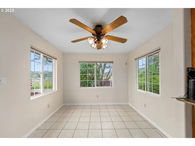 $342,500 | 10 Kegler Road, Winston, OR 97496