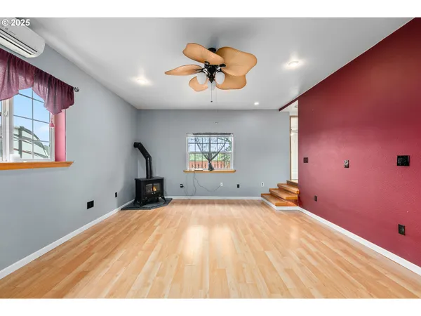 $342,500 | 10 Kegler Road, Winston, OR 97496