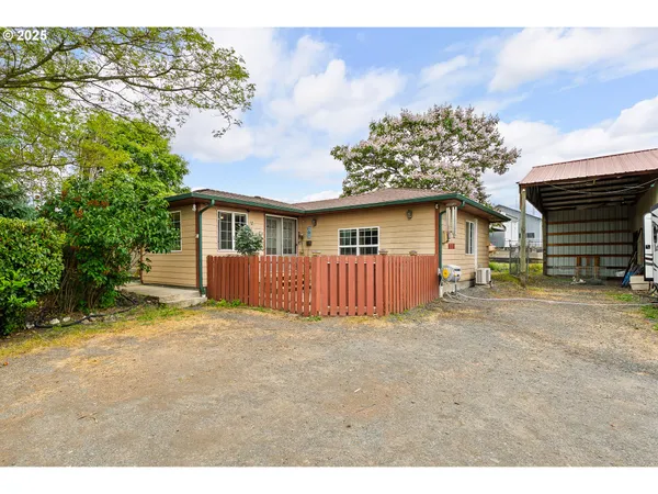 $342,500 | 10 Kegler Road, Winston, OR 97496