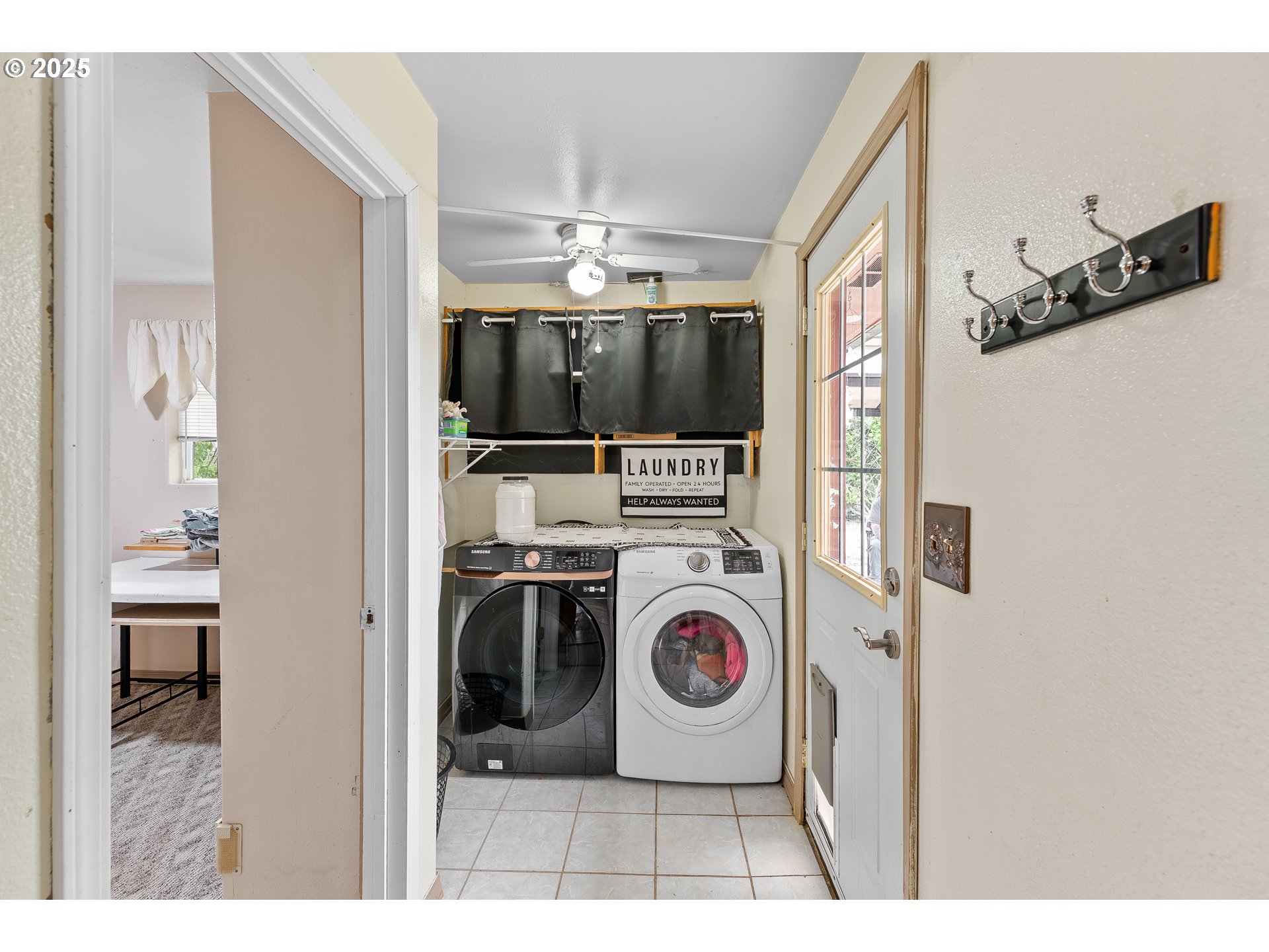 10 Kegler Road Winston, OR 97496 - Photo 22 of 47 Bedroom