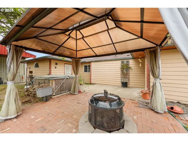 $342,500 | 10 Kegler Road, Winston, OR 97496