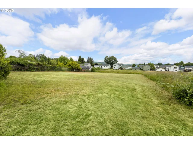 $342,500 | 10 Kegler Road, Winston, OR 97496