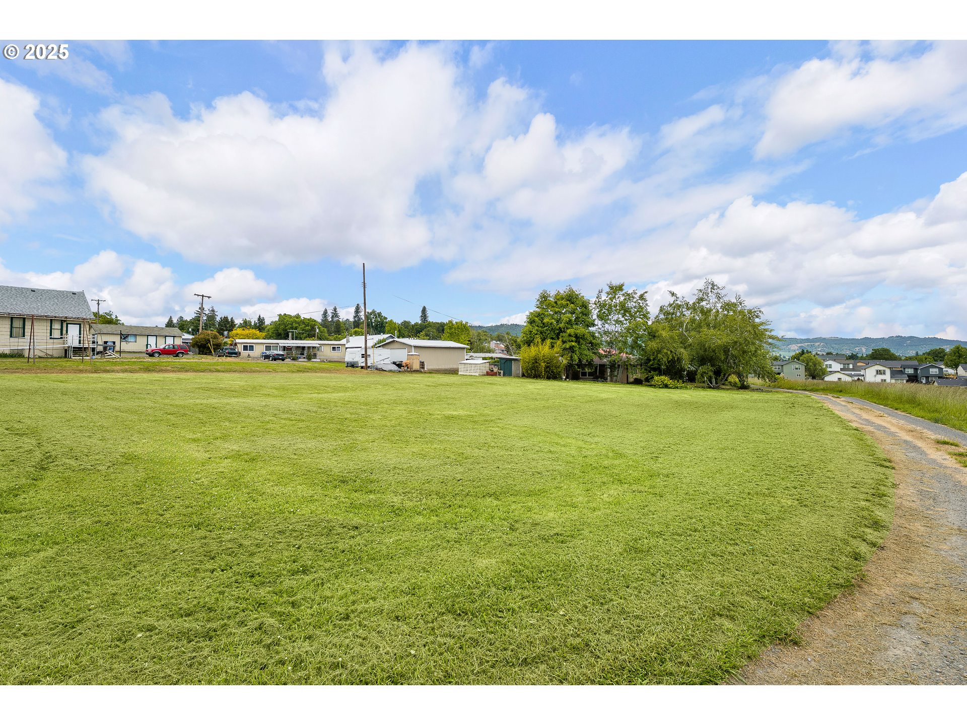 10 Kegler Road Winston, OR 97496 - Photo 38 of 47