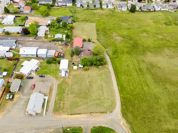 $342,500 | 10 Kegler Road, Winston, OR 97496