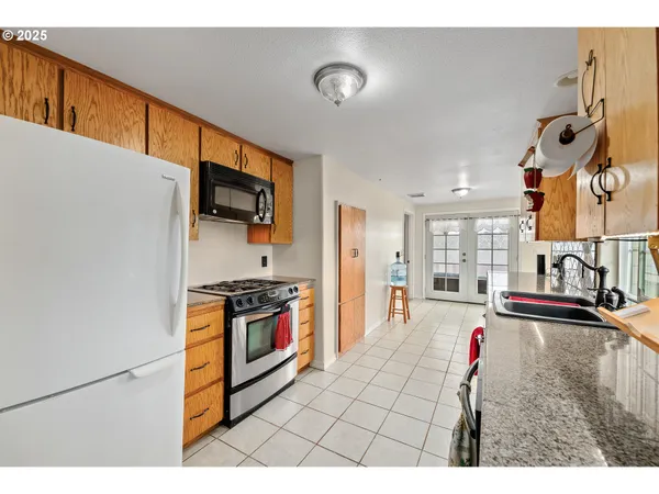 $342,500 | 10 Kegler Road, Winston, OR 97496