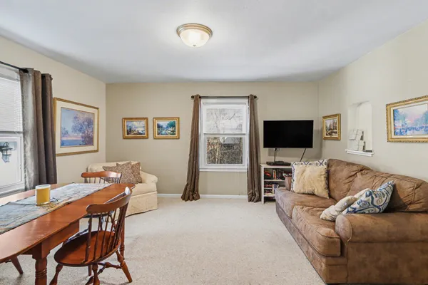 $249,000 | 2421 Parchmount Avenue, Kalamazoo, MI 49004
