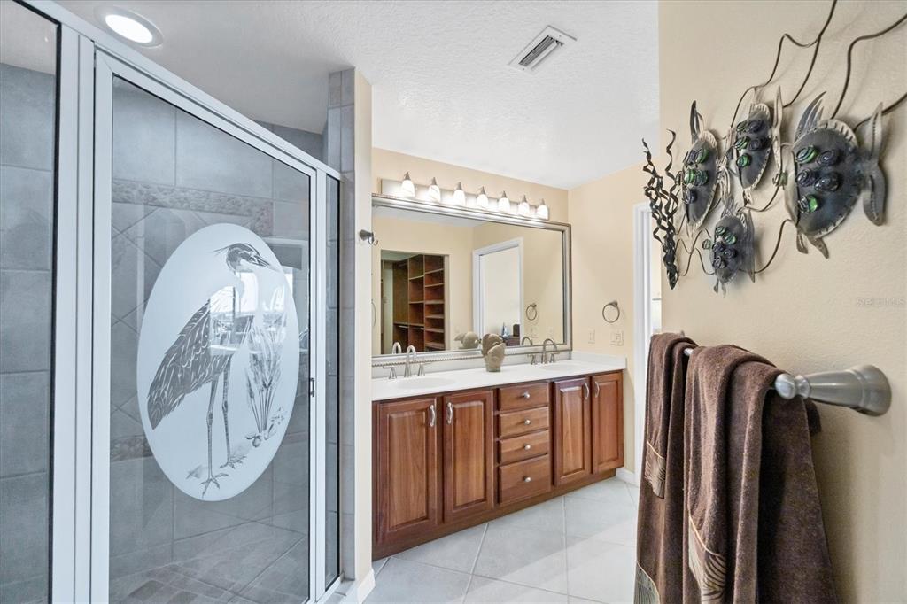 13113 Gasparilla Road, Unit 403 Placida, FL 33946 - Photo 26 of 62 a very nice looking room with a mirror