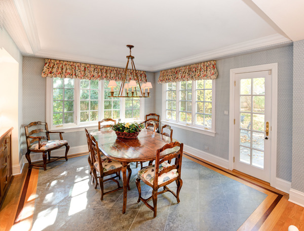988 Hill Road Winnetka, IL 60093 - Photo 12 of 24