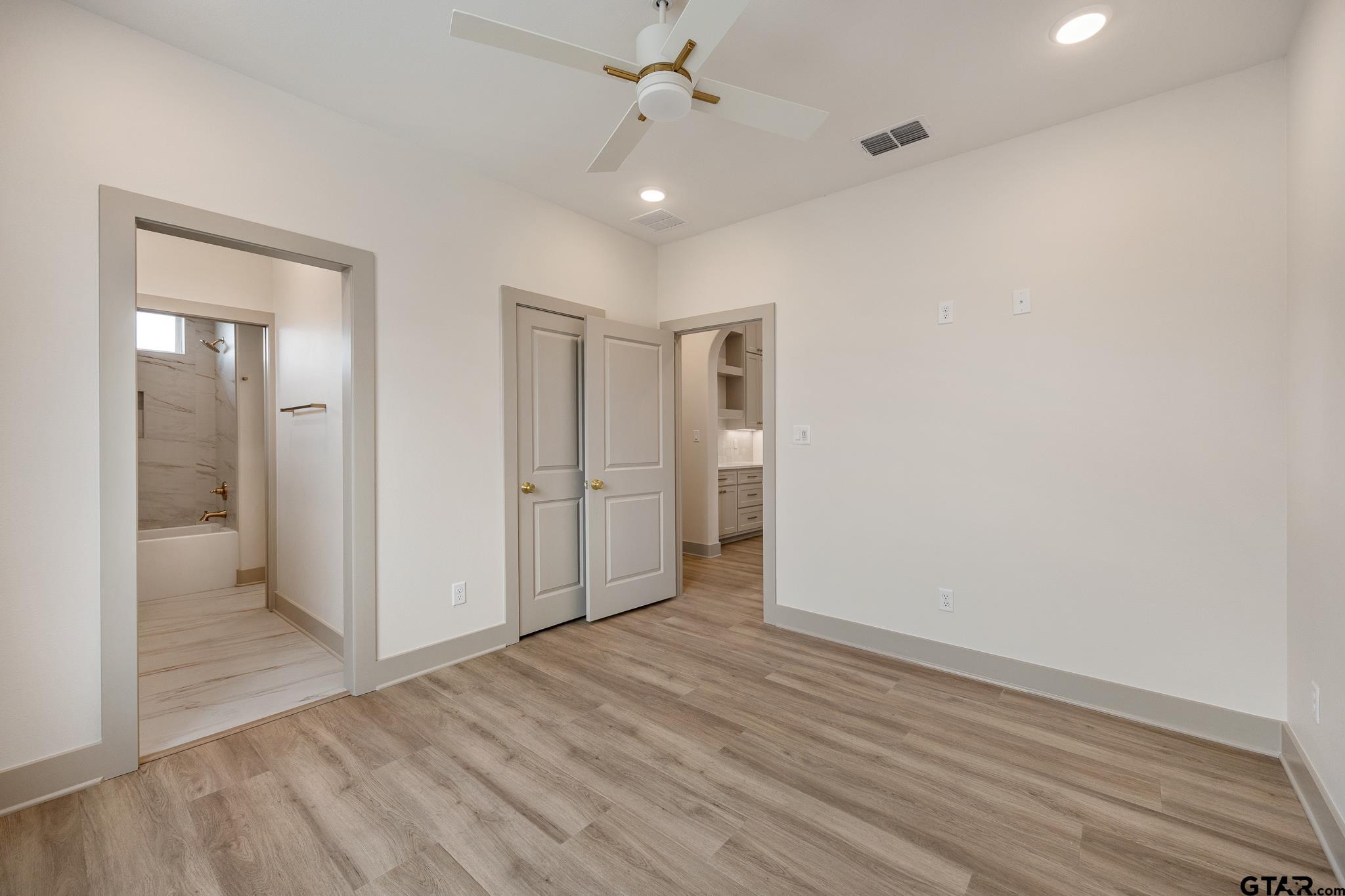 11419 Tucker Circle Flint, TX 75762 - Photo 34 of 45