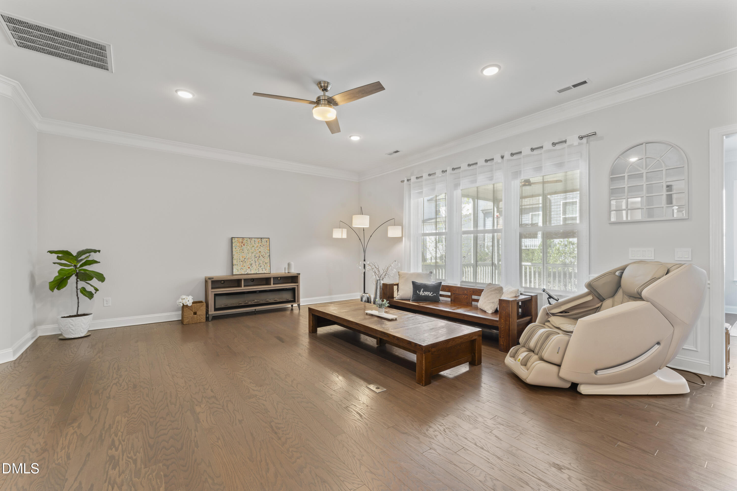 125 Damsire Way Cary, NC 27513 - Photo 21 of 54 Living Room