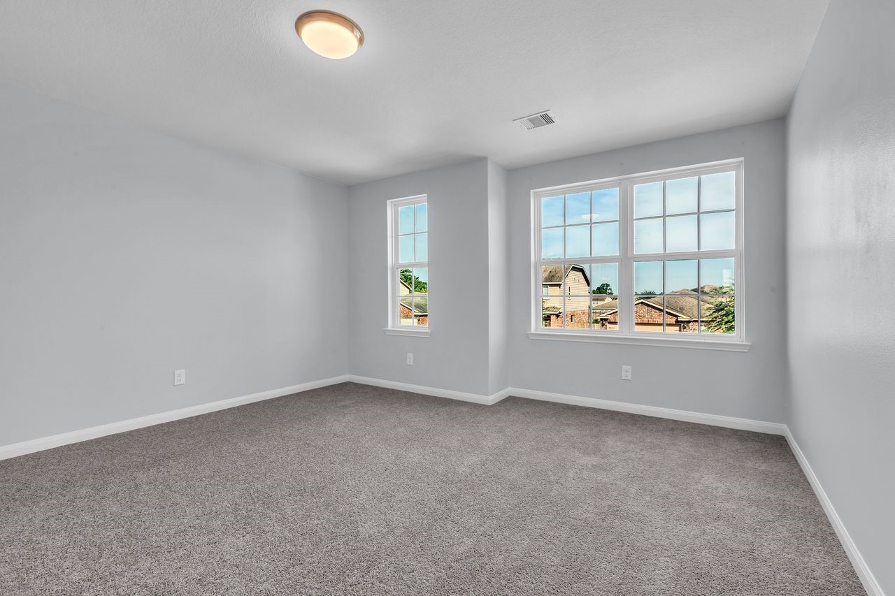 22703 Threefold Ridge Drive Hockley, TX 77447 - Photo 33 of 36 an empty room with window