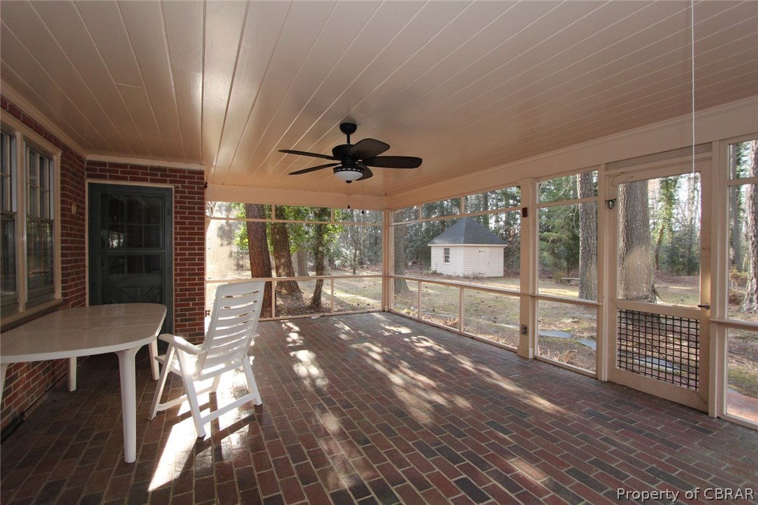 428 Irvington Road Kilmarnock, VA 22482 - Photo 21 of 37 Gallery Image 21