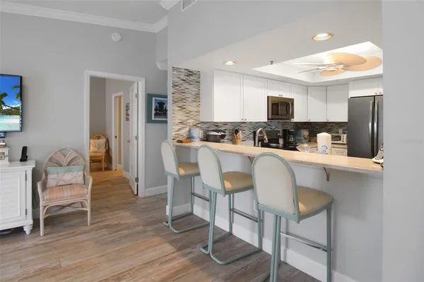 $9,500 | 1339 Siesta Bayside Drive, Unit 1339C, Sarasota, FL 34242