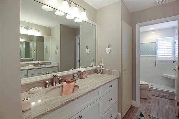 $9,500 | 1339 Siesta Bayside Drive, Unit 1339C, Sarasota, FL 34242