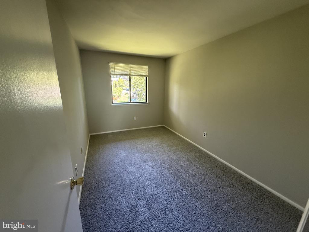 326 Saybrook Lane Wallingford, PA 19086 - Photo 14 of 17 Bright and airy blank canvas room.