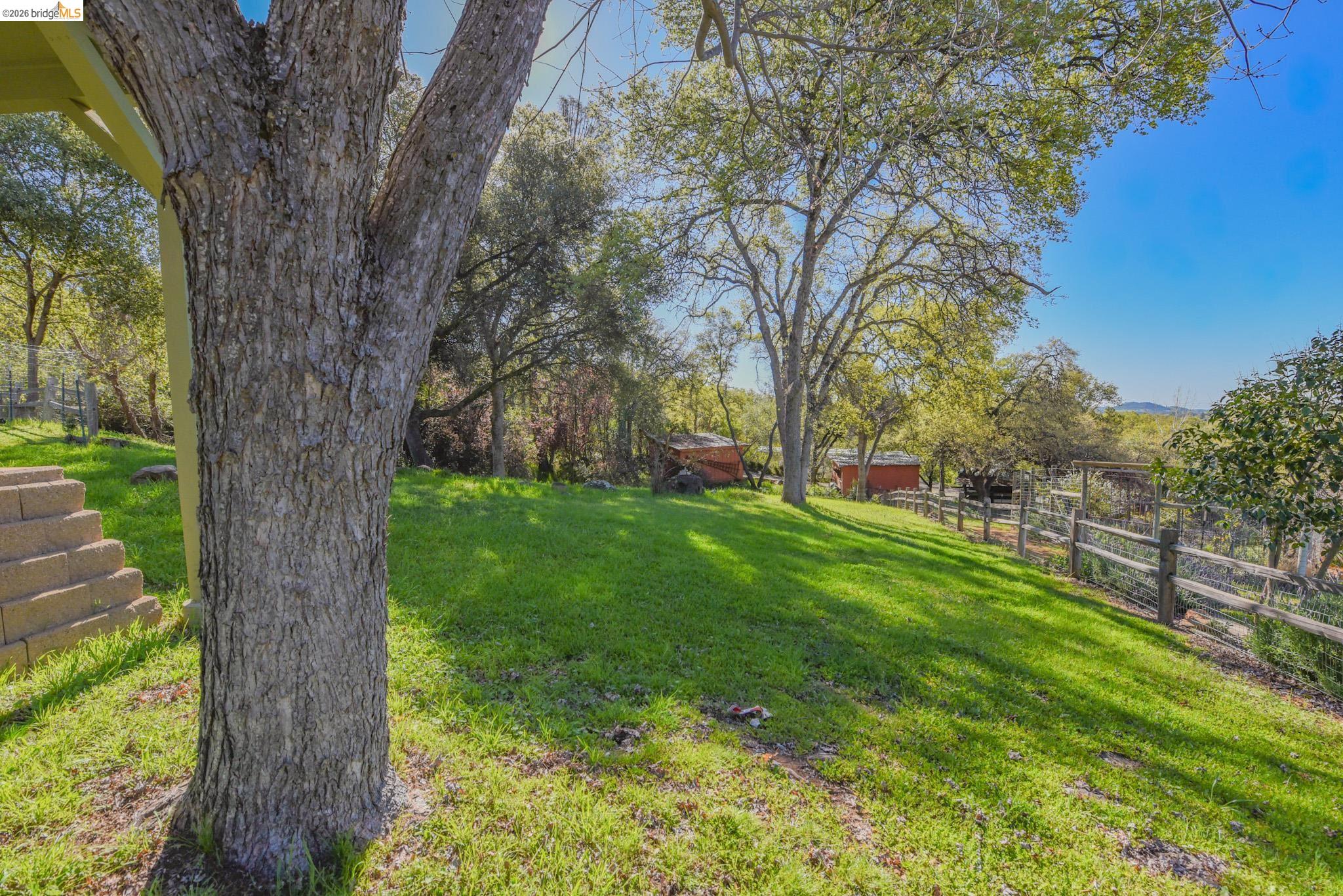 12933 Chaparral Road Sonora, CA 95370 - Photo 26 of 44