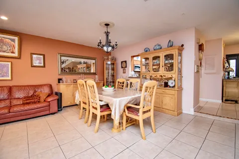 $589,000 | 6640 Thornhill Court, Boca Raton, FL 33433