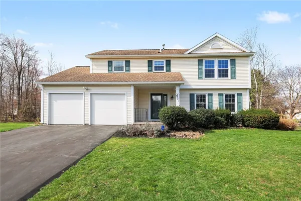 $375,000 | 921 Basswood Drive, Webster, NY 14580