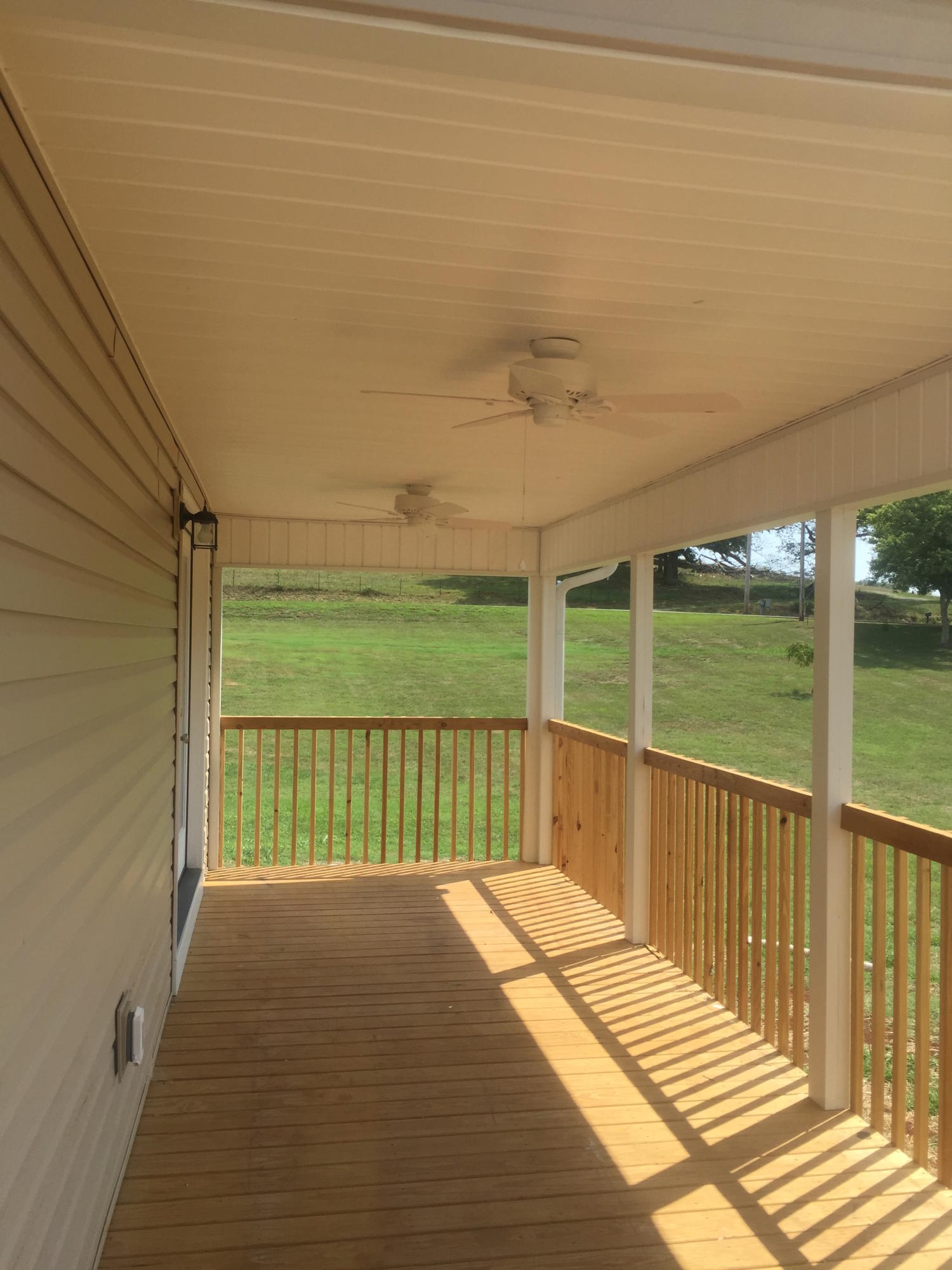 408 Troy Cate Road Kodak, TN 37764 - Photo 9 of 22 IMG_5713