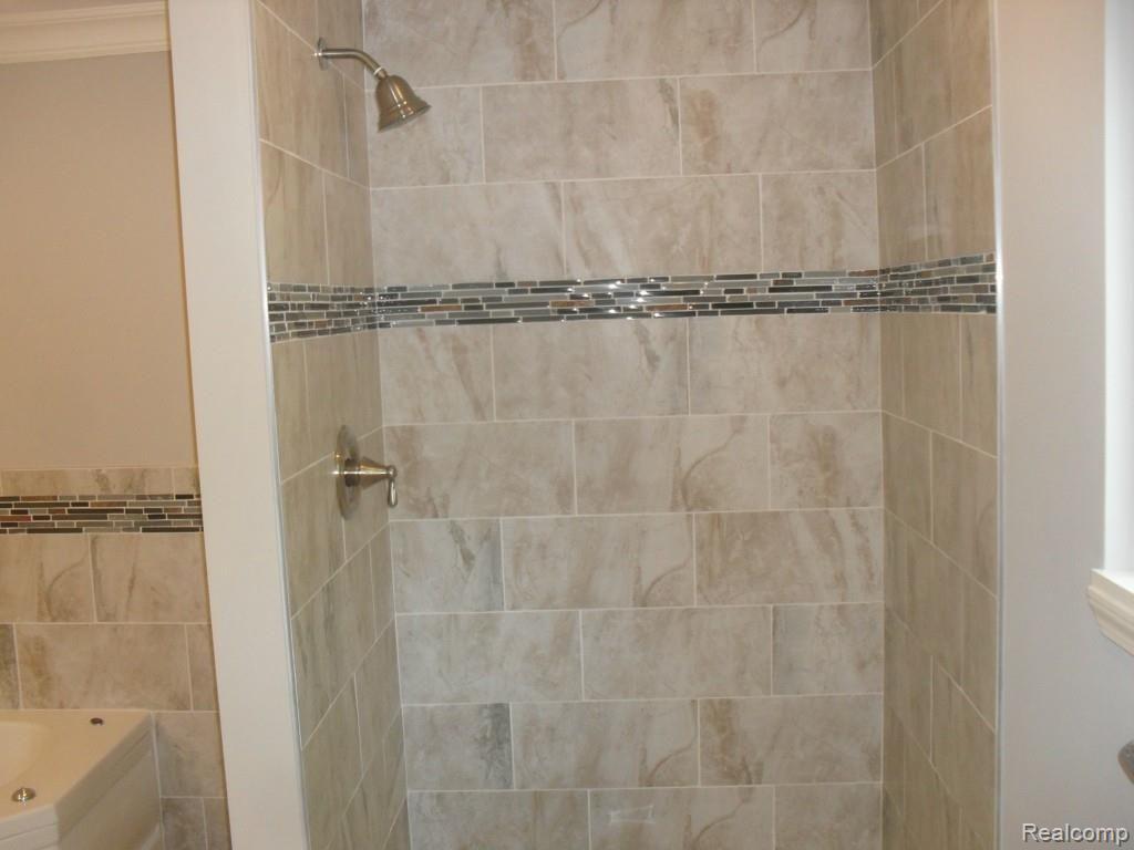 1285 Eason Road Waterford, MI 48328 - Photo 18 of 27 EASON 018.jpg