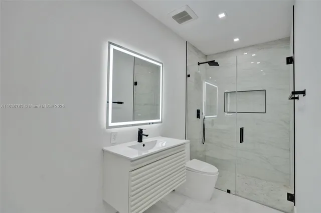 $12,500 | 1840 Northeast 199th Street, Miami, FL 33179