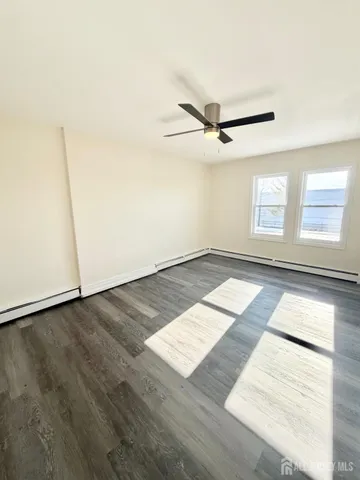 $449,999 | 31 Chrome Avenue, Carteret, NJ 07008