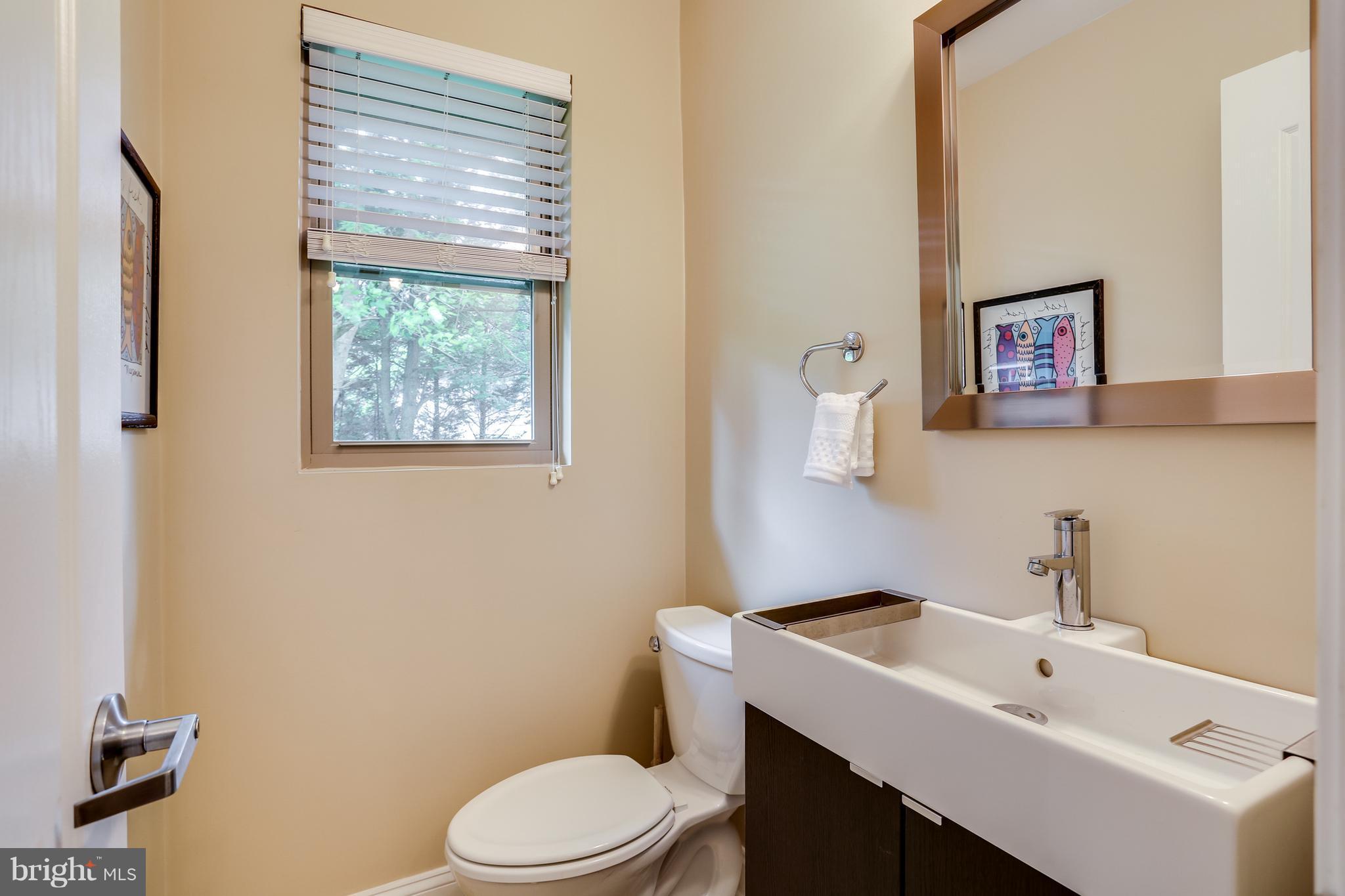 3409 Keyser Road Baltimore, MD 21208 - Photo 12 of 30 Bath