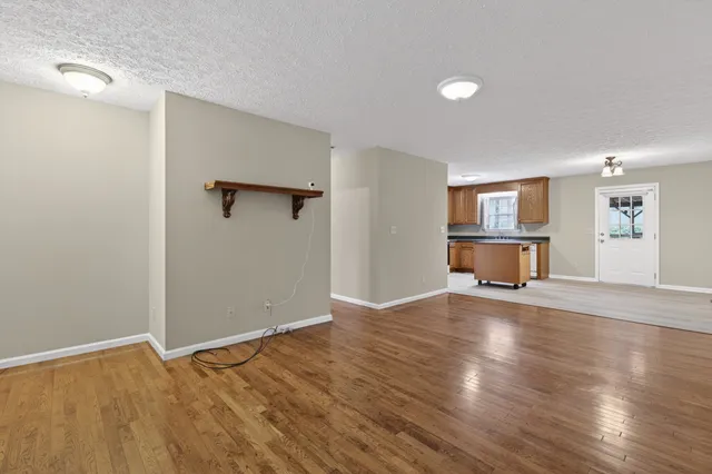 $315,000 | 1041 Timber Ridge Road, Charlotte, TN 37036