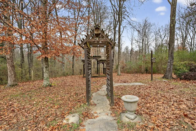 $315,000 | 1041 Timber Ridge Road, Charlotte, TN 37036