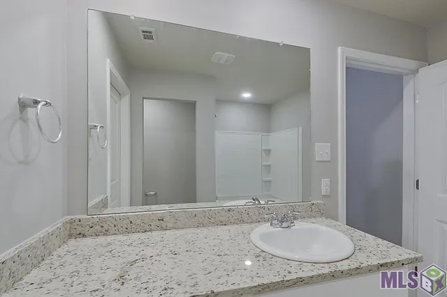 $1,695 | 107 Yardley Court, Lafayette, LA 70507