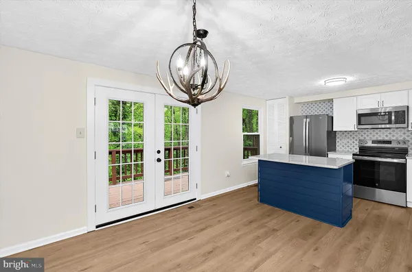 $439,999 | 557 Bay Dale Court, Arnold, MD 21012