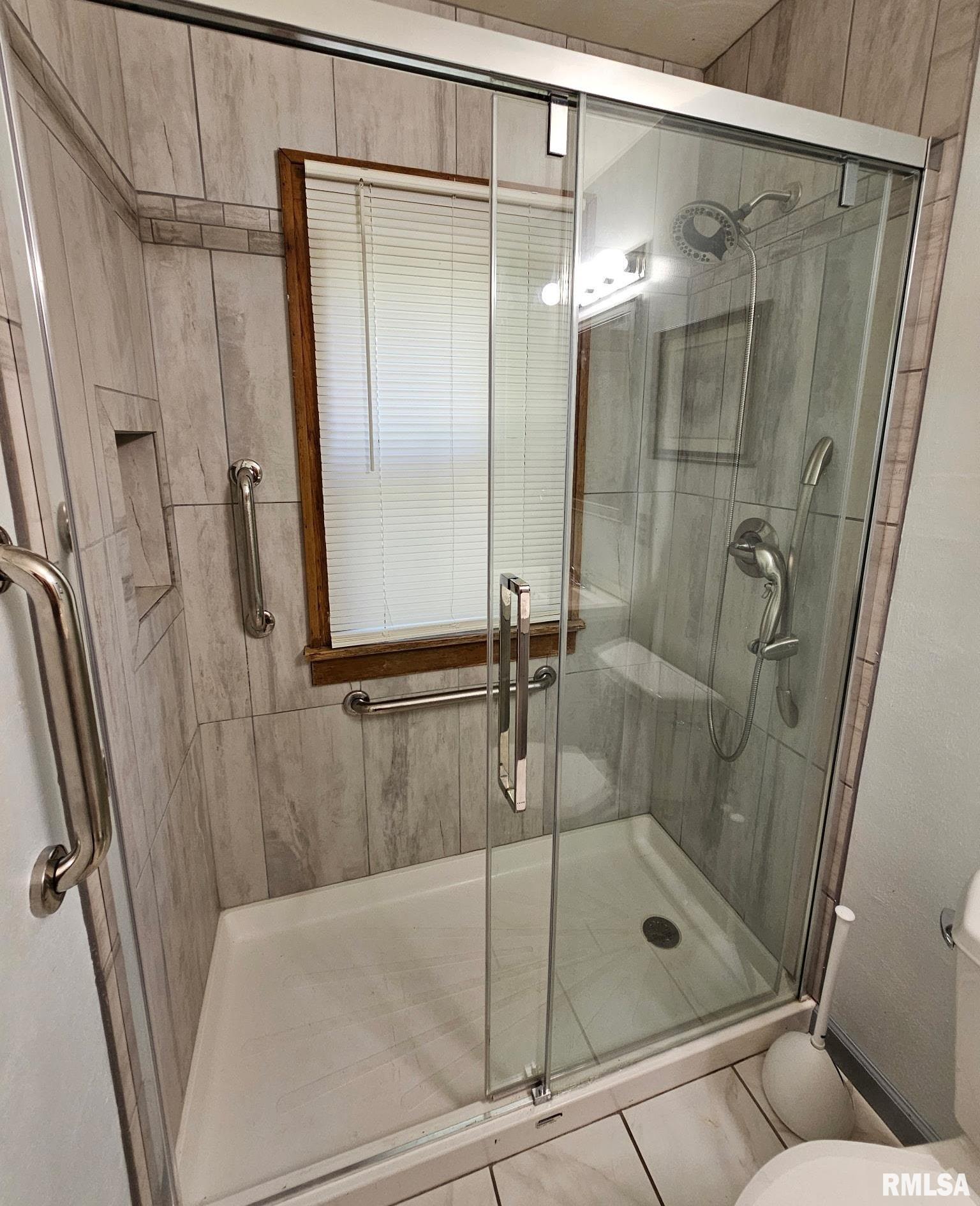 1218 South 3rd Street Pekin, IL 61554 - Photo 26 of 45