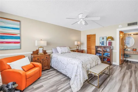 $549,000 | 5825 La Puerta Del Sol Boulevard South, Unit 464, St. Petersburg, FL 33715